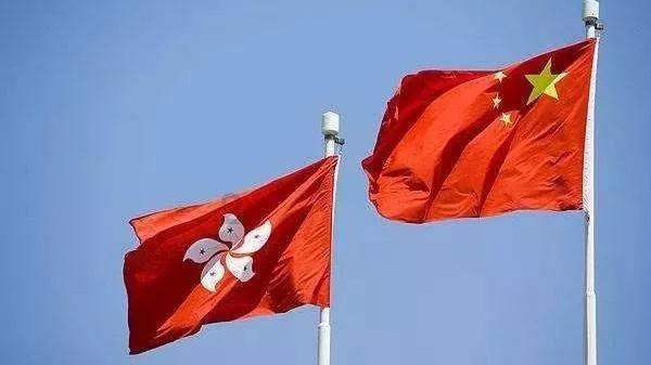 救援卡通小象